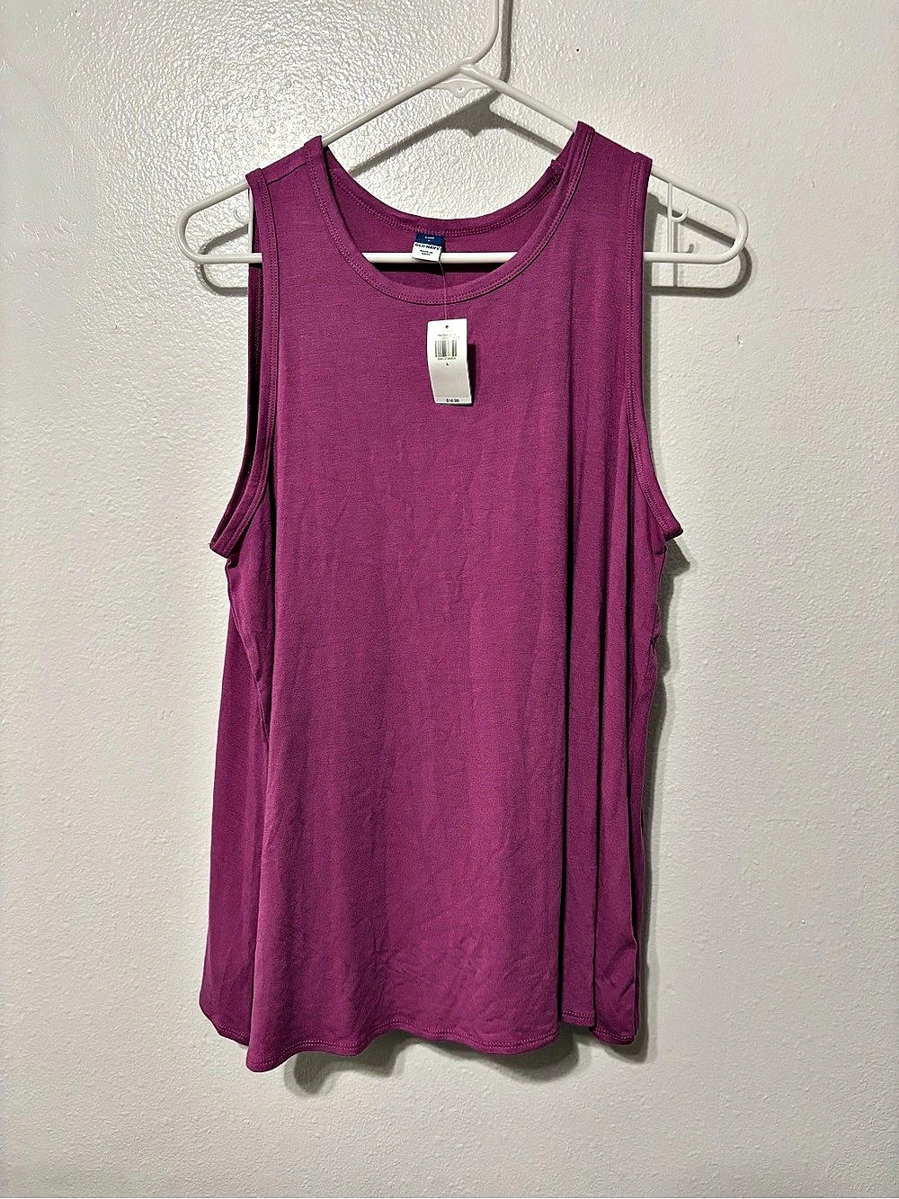 Old Navy Luxe Sleeveless Top Tank Top in Purple Size large NWT